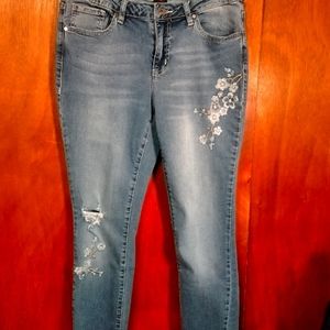 Never worn Earl Sz 10 super soft super super stretch jeans